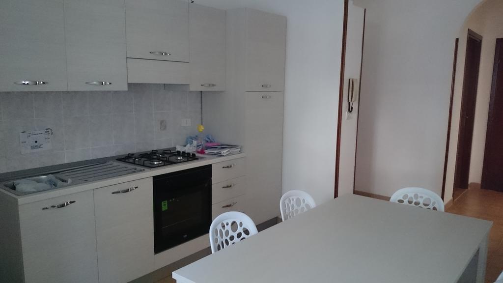 Stella Appartamento Policoro Zimmer foto